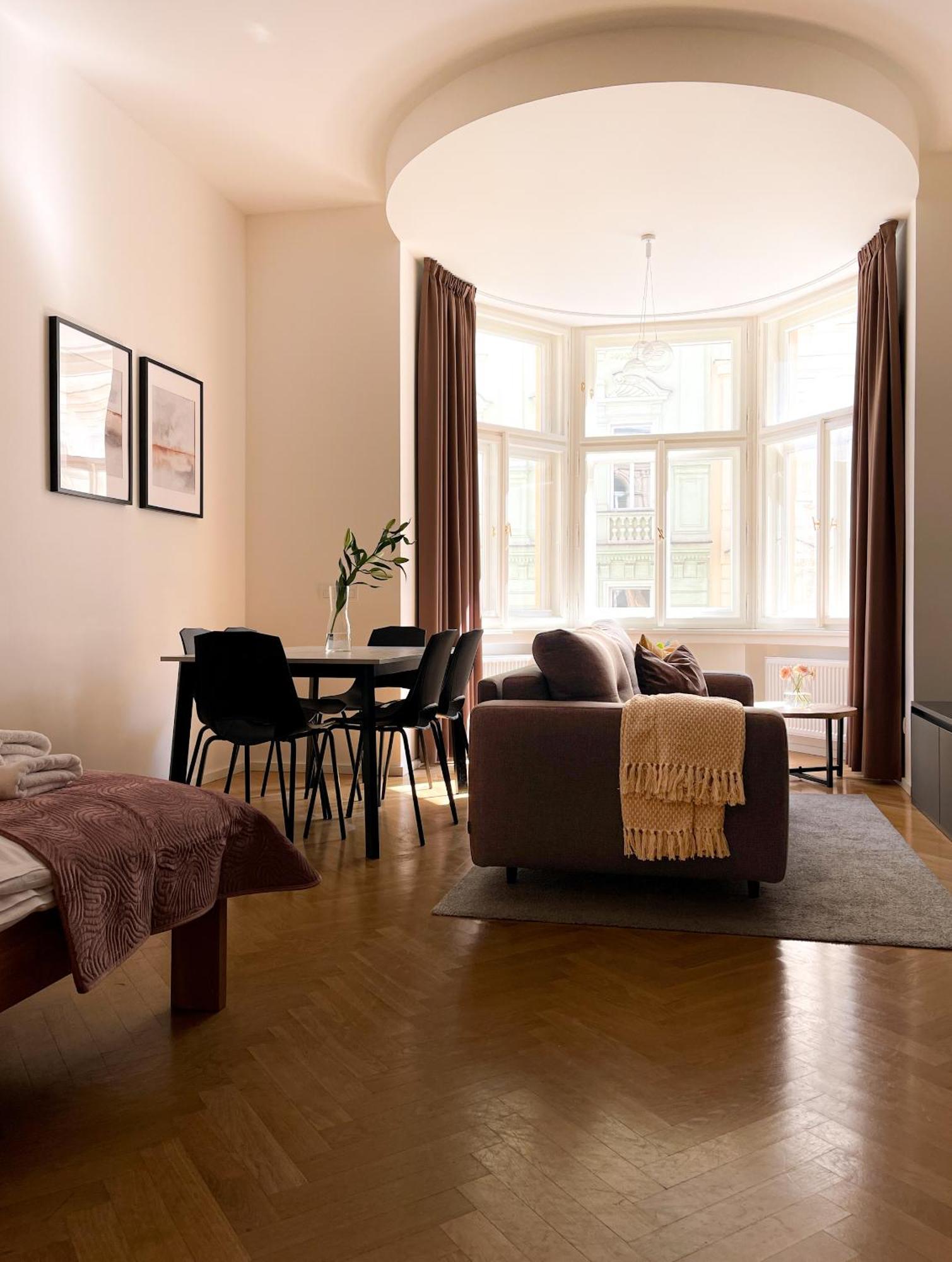 Petrin Tower Residence Прага Экстерьер фото